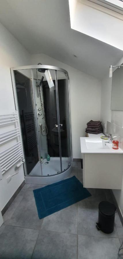 Appartement Meuble Classe 2 Etoiles Tout Confort Lagor Buitenkant foto